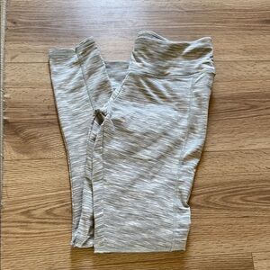 Dangling Heather Gray Active Leggings - Soft Stretch Performance